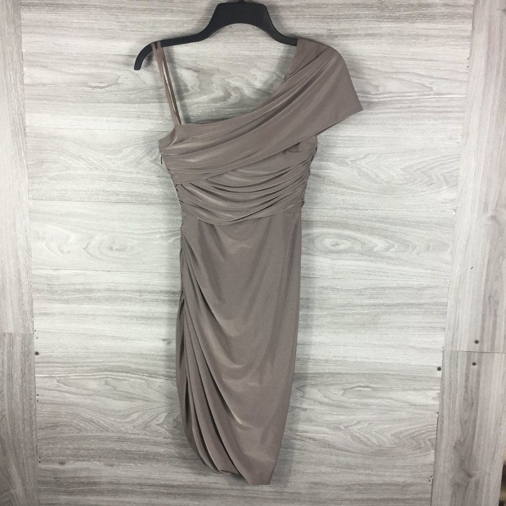 ELIZA J Ruched One-shoulder Dress In Taupe - Picture 4 of 6